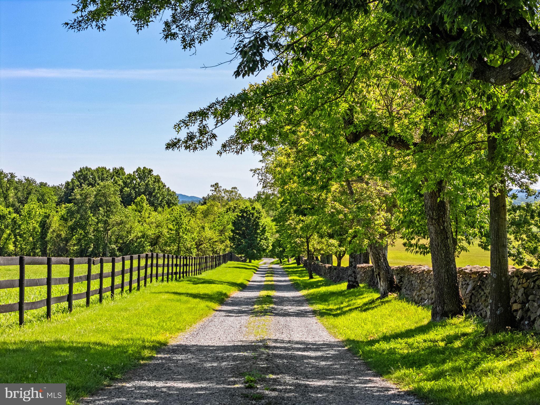 UPPERVILLE - Residential