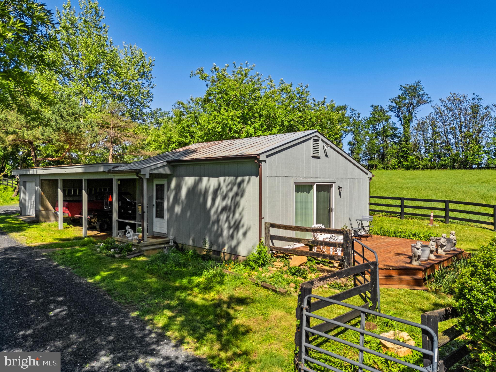 UPPERVILLE - Residential