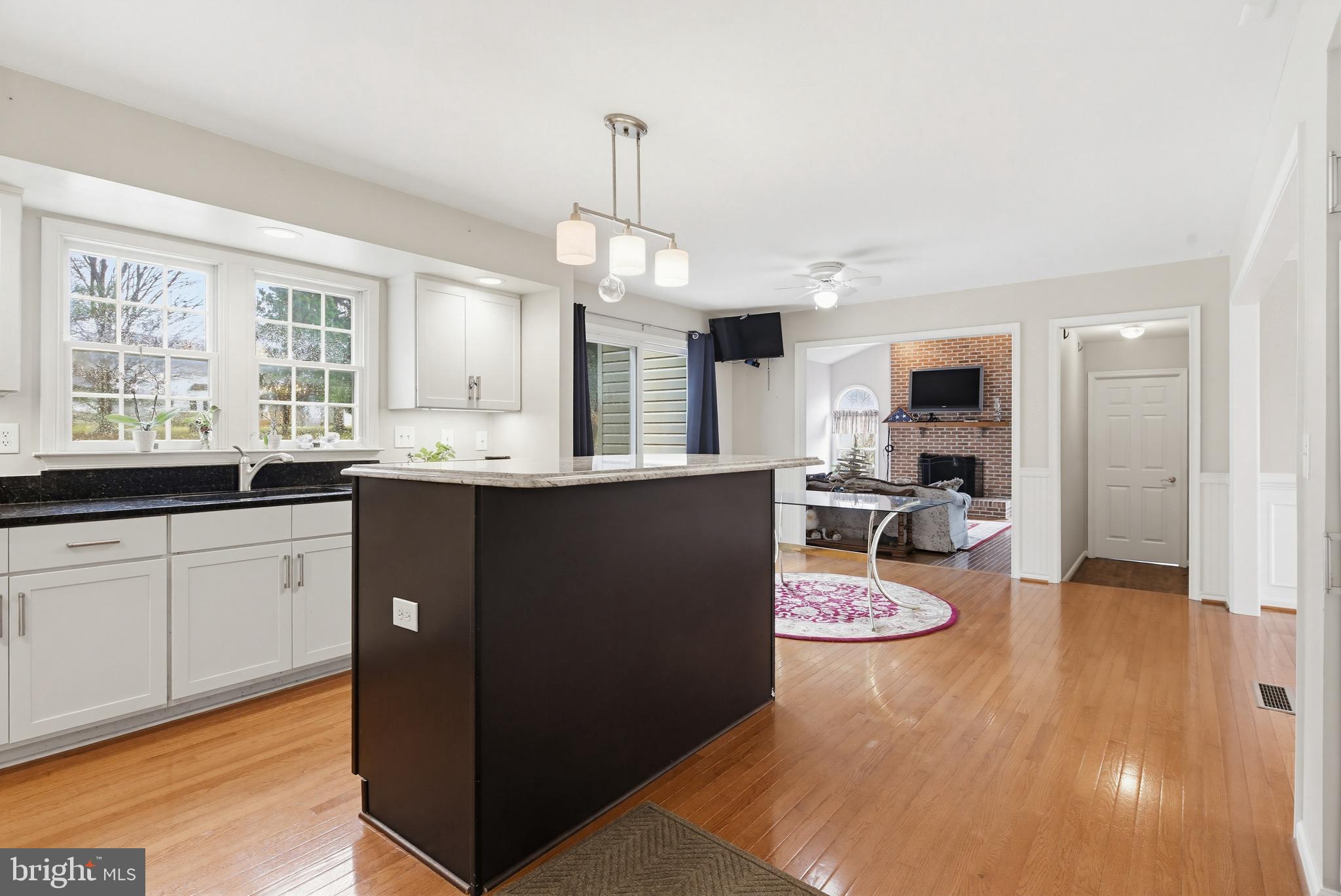 SHERLOCK HOLMES ESTATES - Residential