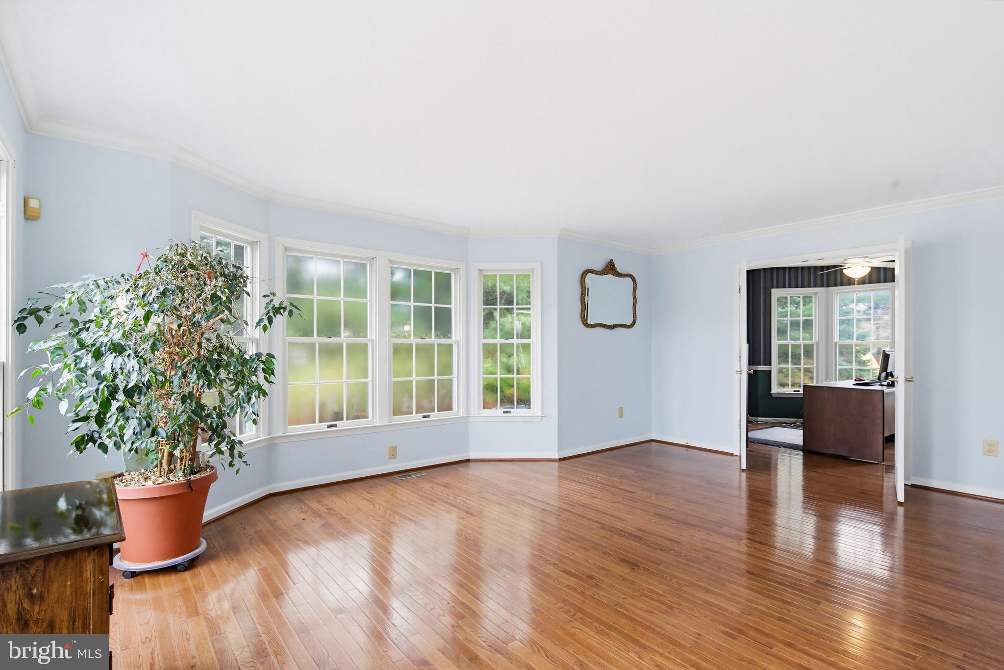 SHERLOCK HOLMES ESTATES - Residential