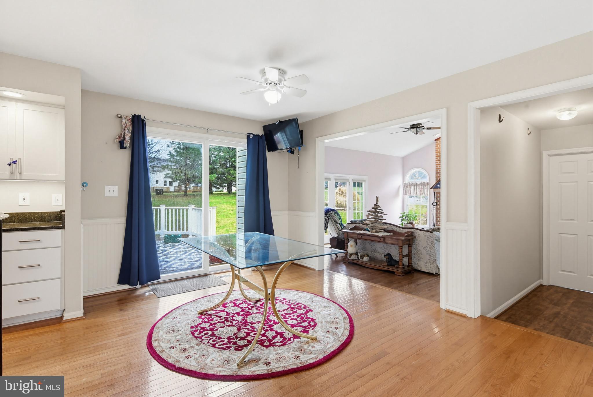 SHERLOCK HOLMES ESTATES - Residential