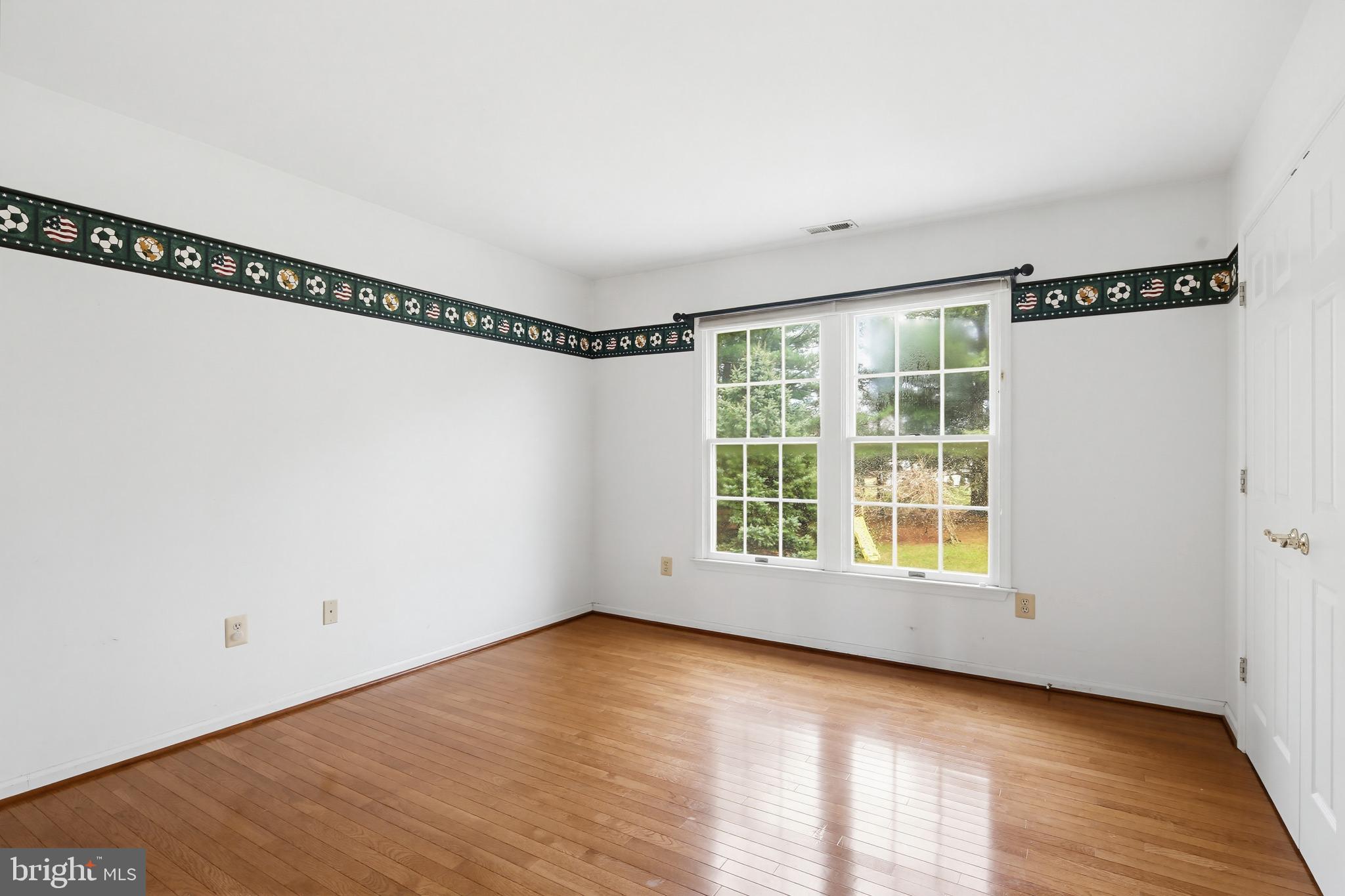 SHERLOCK HOLMES ESTATES - Residential