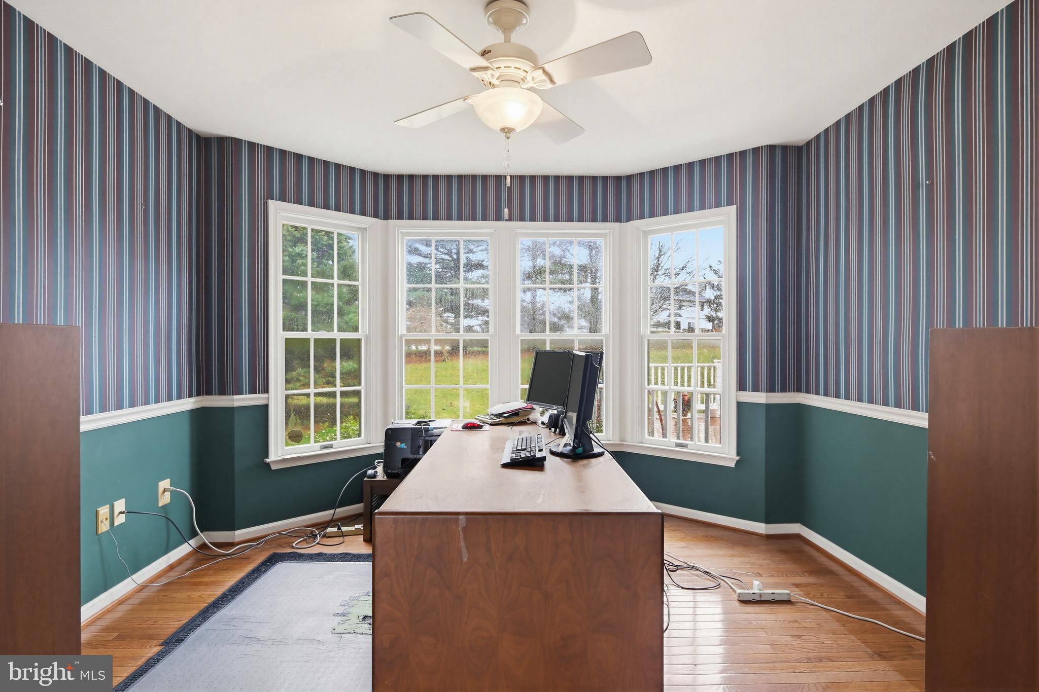 SHERLOCK HOLMES ESTATES - Residential