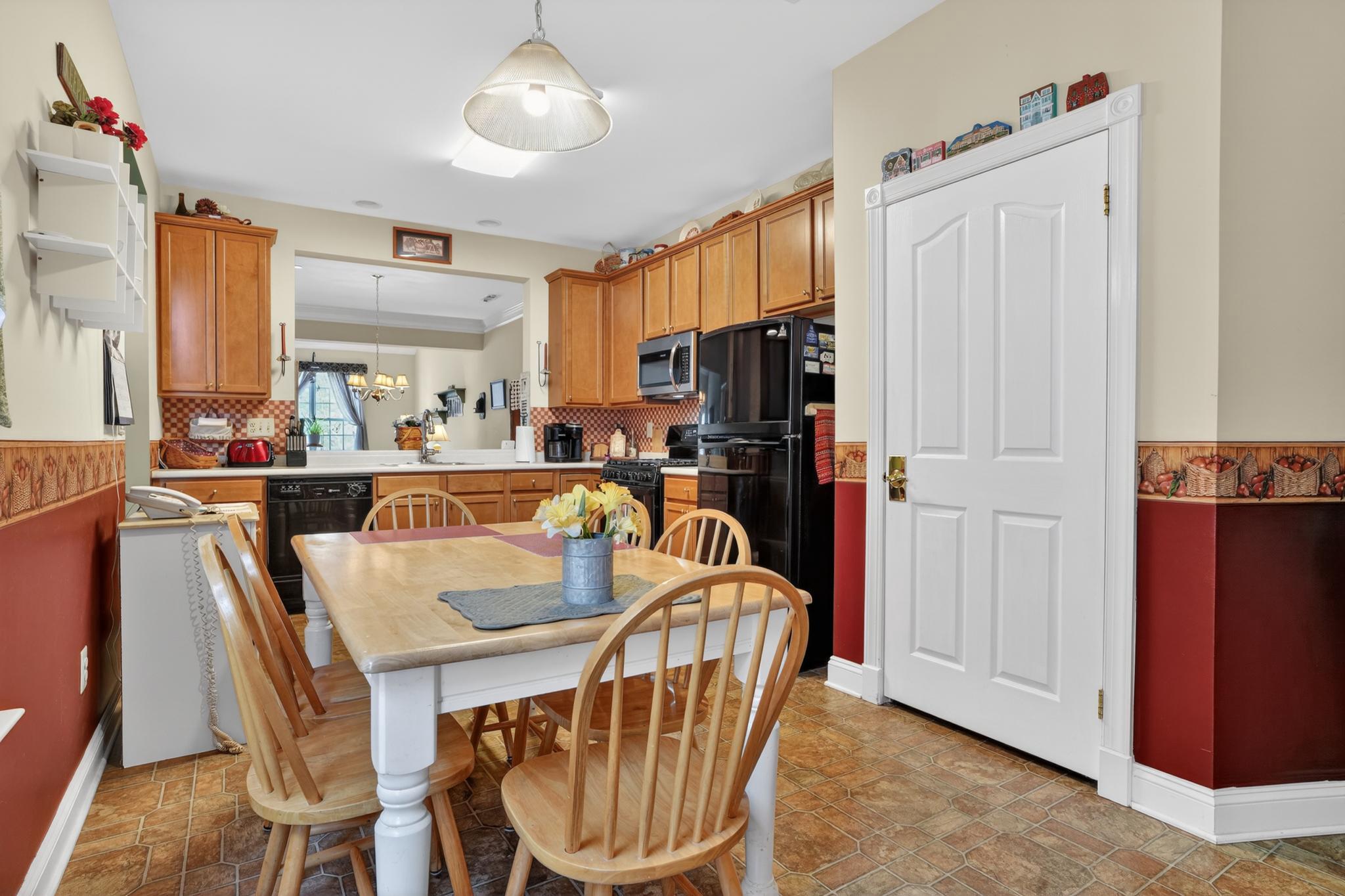 VILLAGE AT DORCHES - Residential