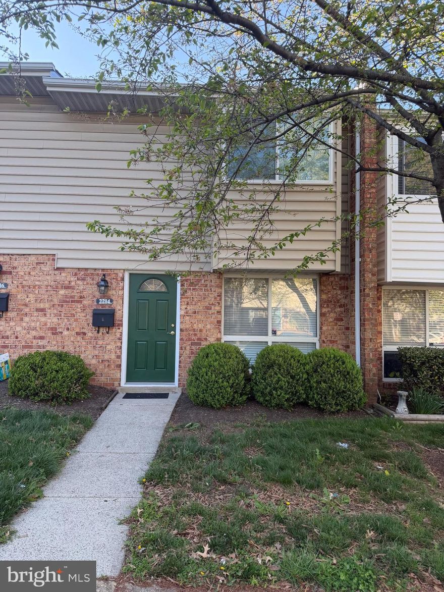 Location!!!  Location!!! Location!!! 

Approximately 1 mile to Herndon Metro
Closer to IAD International Airport
Close to shopping, dining, and everyday conveniences
Easy access to public transportation

Charming Two-Level Townhome with Extensive Updates!
This charming two-level townhouse offers a wonderful opportunity to own a beautifully maintained home with numerous upgrades over the years. The main level features a bright and inviting family room, a functional kitchen, and a convenient half bathroom.
Upstairs, you’ll find a spacious primary bedroom with double closets and a full bathroom, along with two additional generously sized bedrooms—perfect for family, guests, or a home office.

Major Updates & Improvements:
2025: Fresh paint; new window blinds (front bedroom)
2023: New roof; attic insulation; front bedroom window; ceiling fans in bedrooms; fresh paint; new GE dishwasher & microwave; updated master bathroom (mirror, medicine cabinet, exhaust fan)
2016: New toilet in master bathroom
2015: Half bathroom updates (tile flooring, new toilet)
2014: New HVAC system, water heater, whole-house humidifier; fully updated kitchen with granite countertops and GE appliances
2012: Hardwood flooring on all levels; GE washer & dryer; new interior doors (including closets and utility); new baseboards

Additional Features:
Gas appliances
Two reserved parking spaces
Access to community swimming pool
HOA includes property insurance, trash pickup, snow removal, and lawn maintenance
Located in Fairfax County Public Schools district

This home combines comfort, updates, and an unbeatable location—don’t miss this fantastic opportunity!