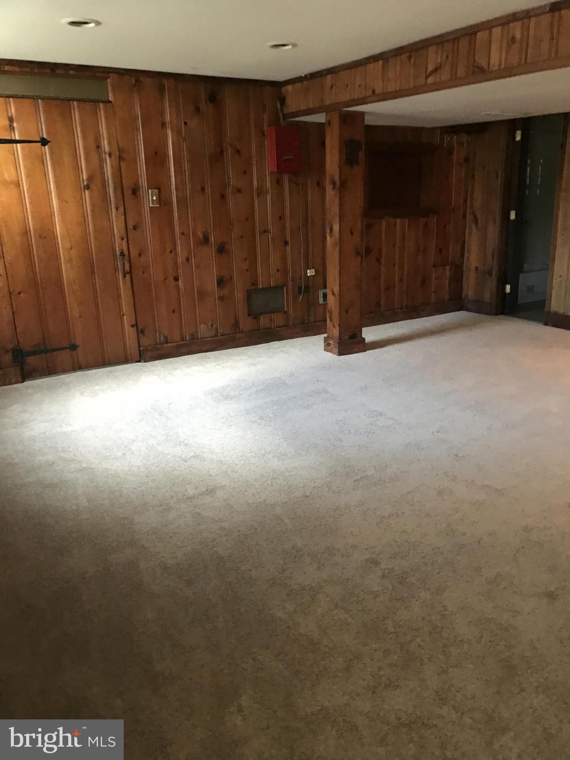 CARSONDALE - Residential Lease