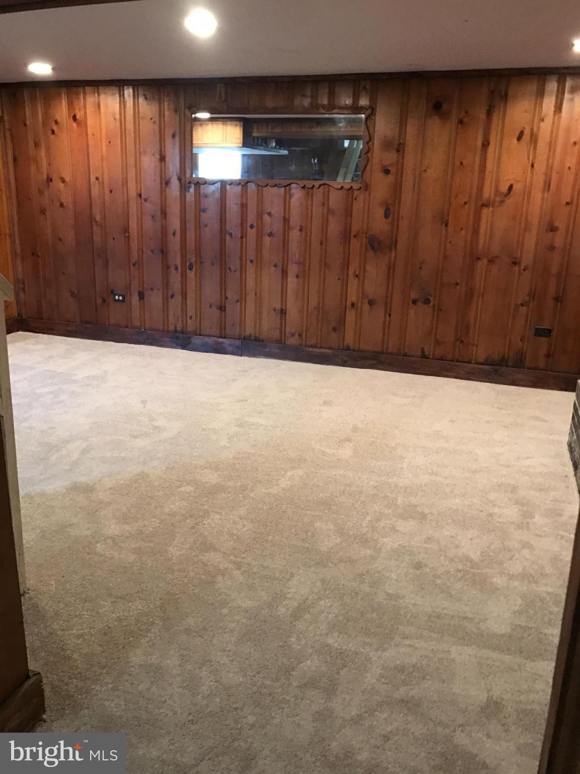 CARSONDALE - Residential Lease