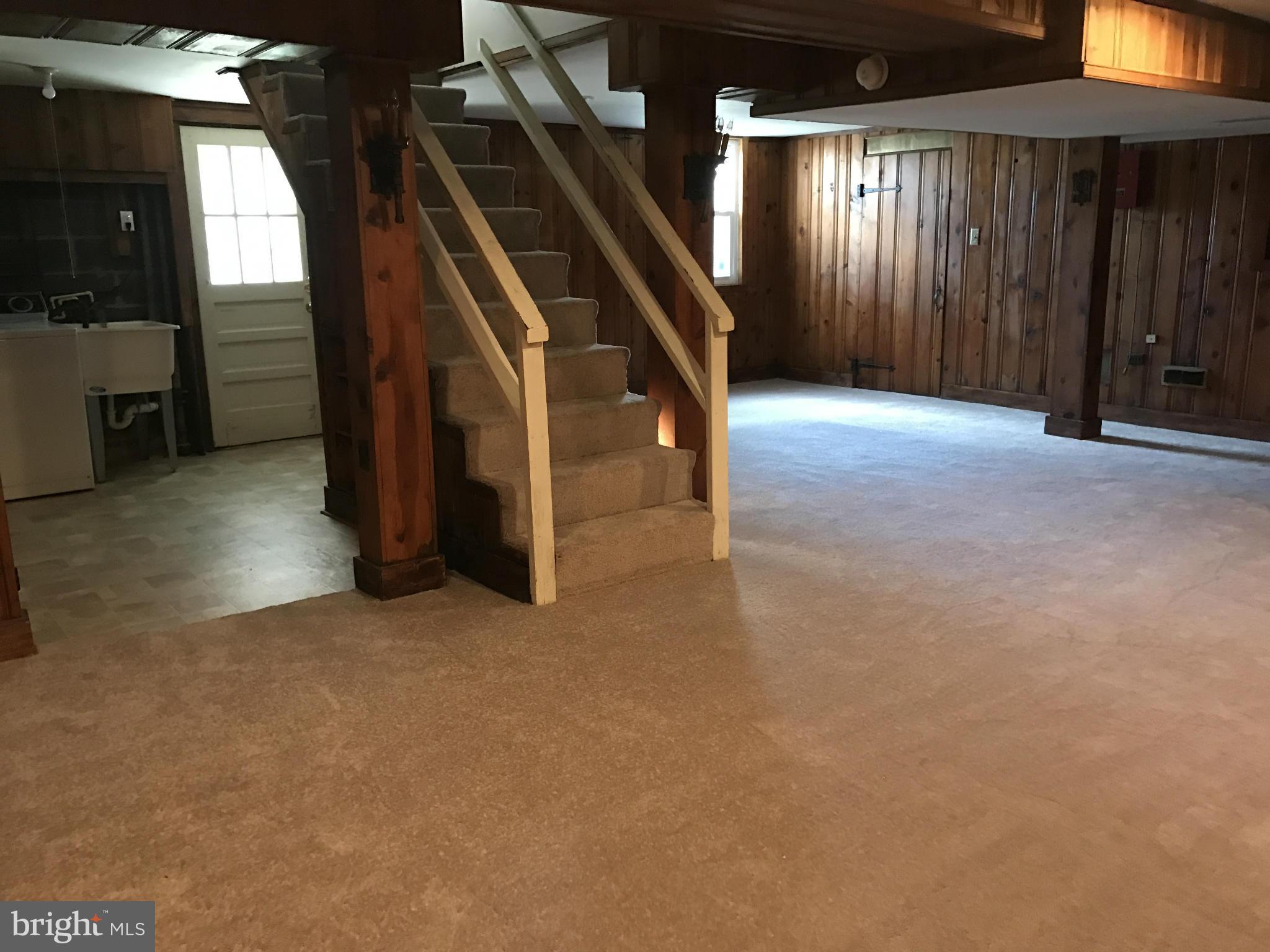 CARSONDALE - Residential Lease