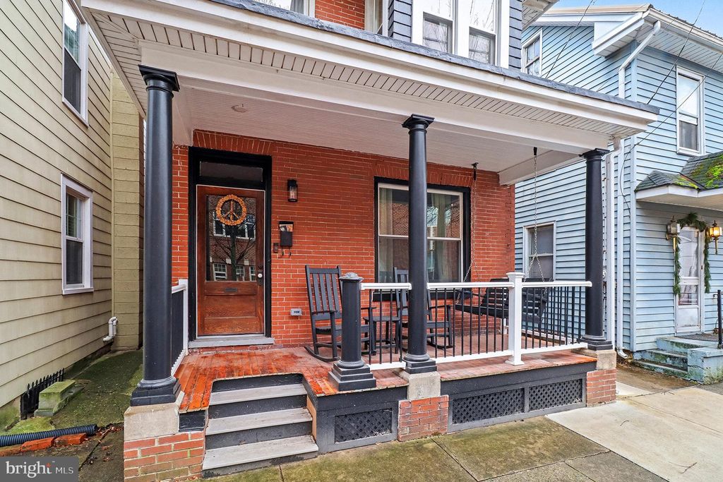 Photo of 24 E Orange Street, LITITZ, PA 17543 (MLS # PALA2080848)