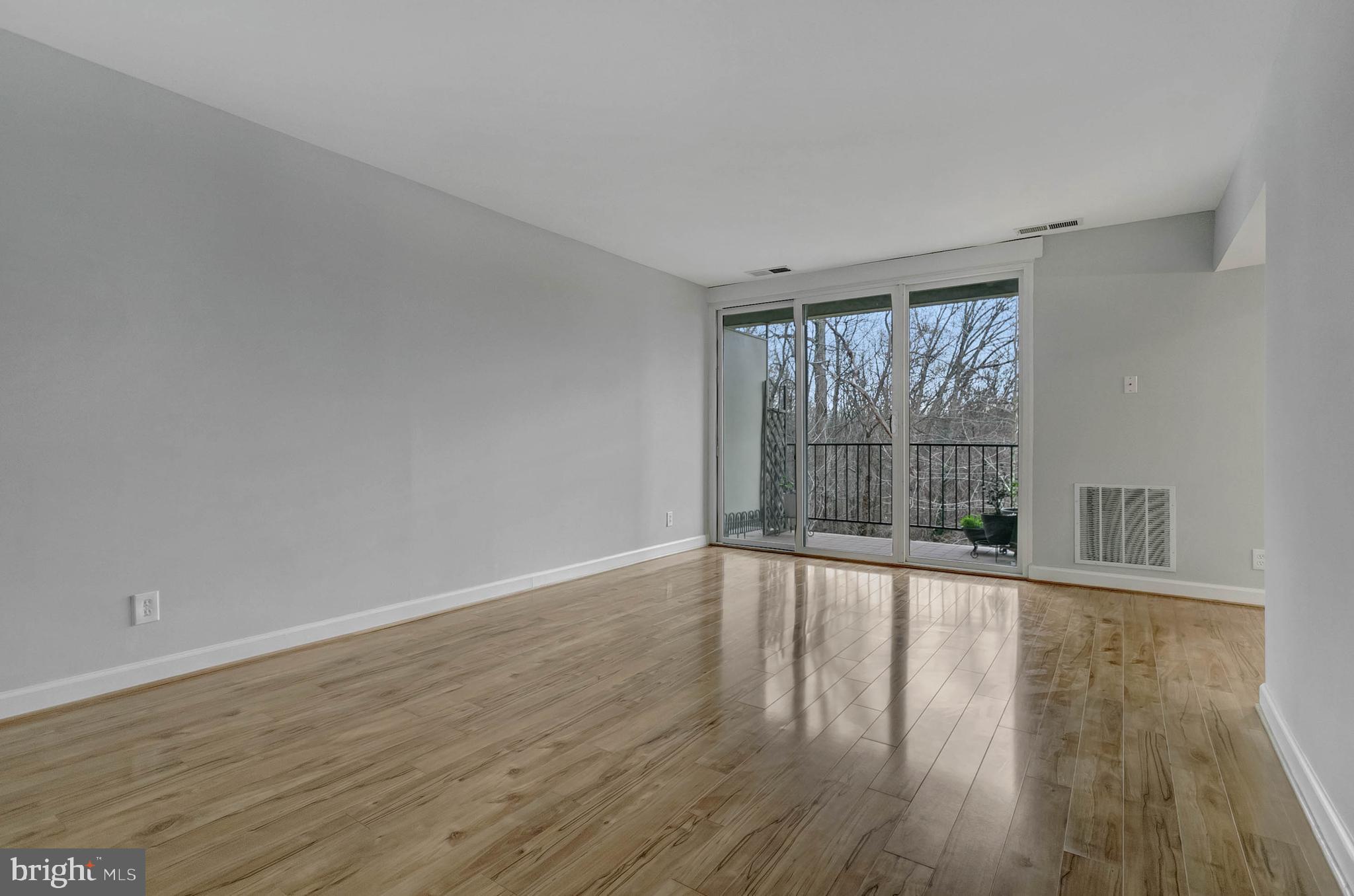 PARK SPRING - Residential