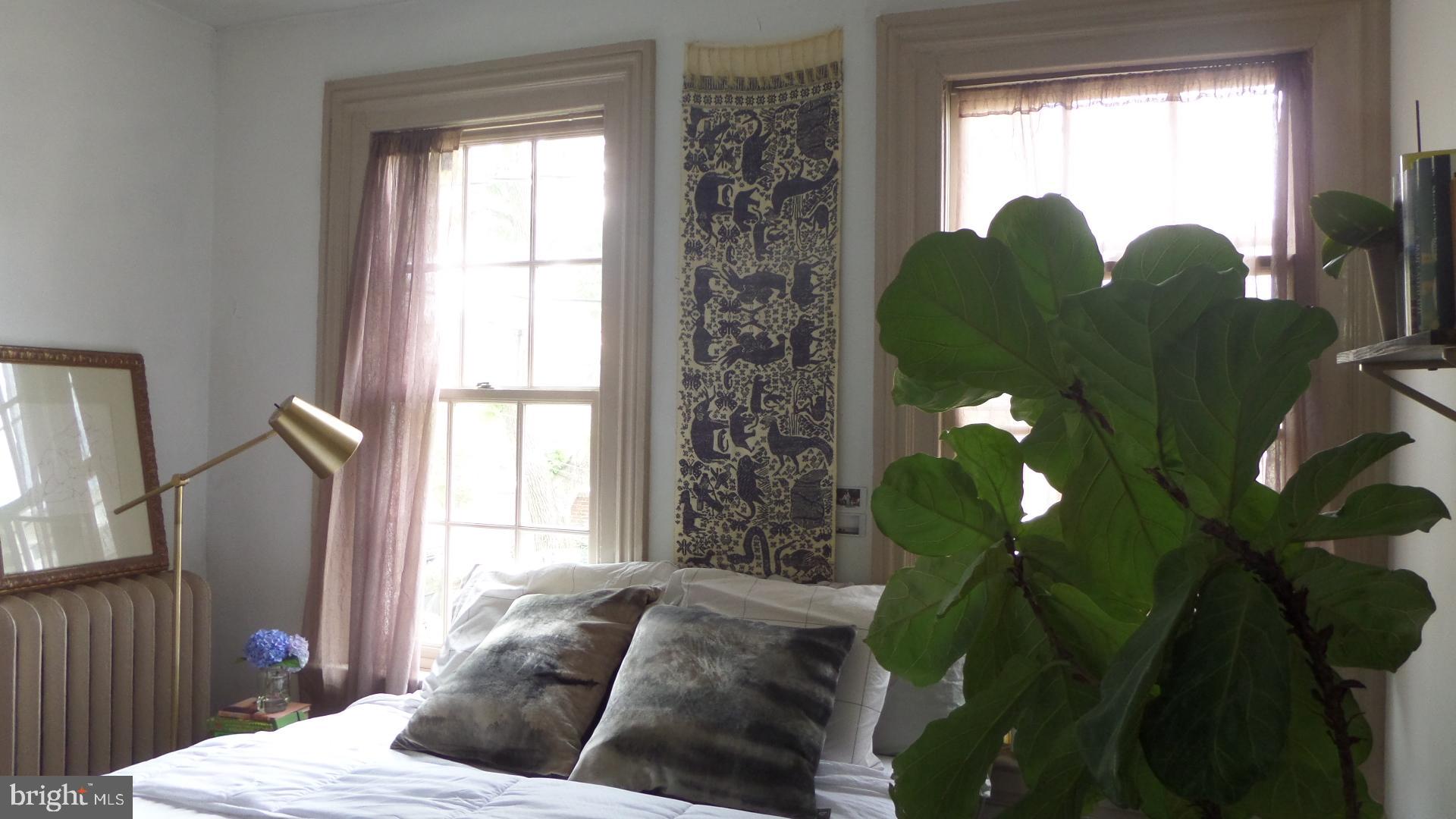 OLD TOWN - Residential Lease