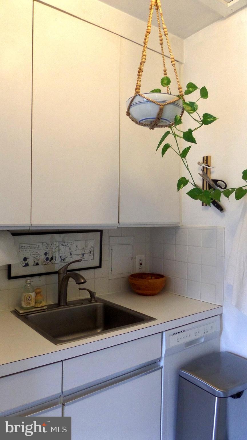 OLD TOWN - Residential Lease