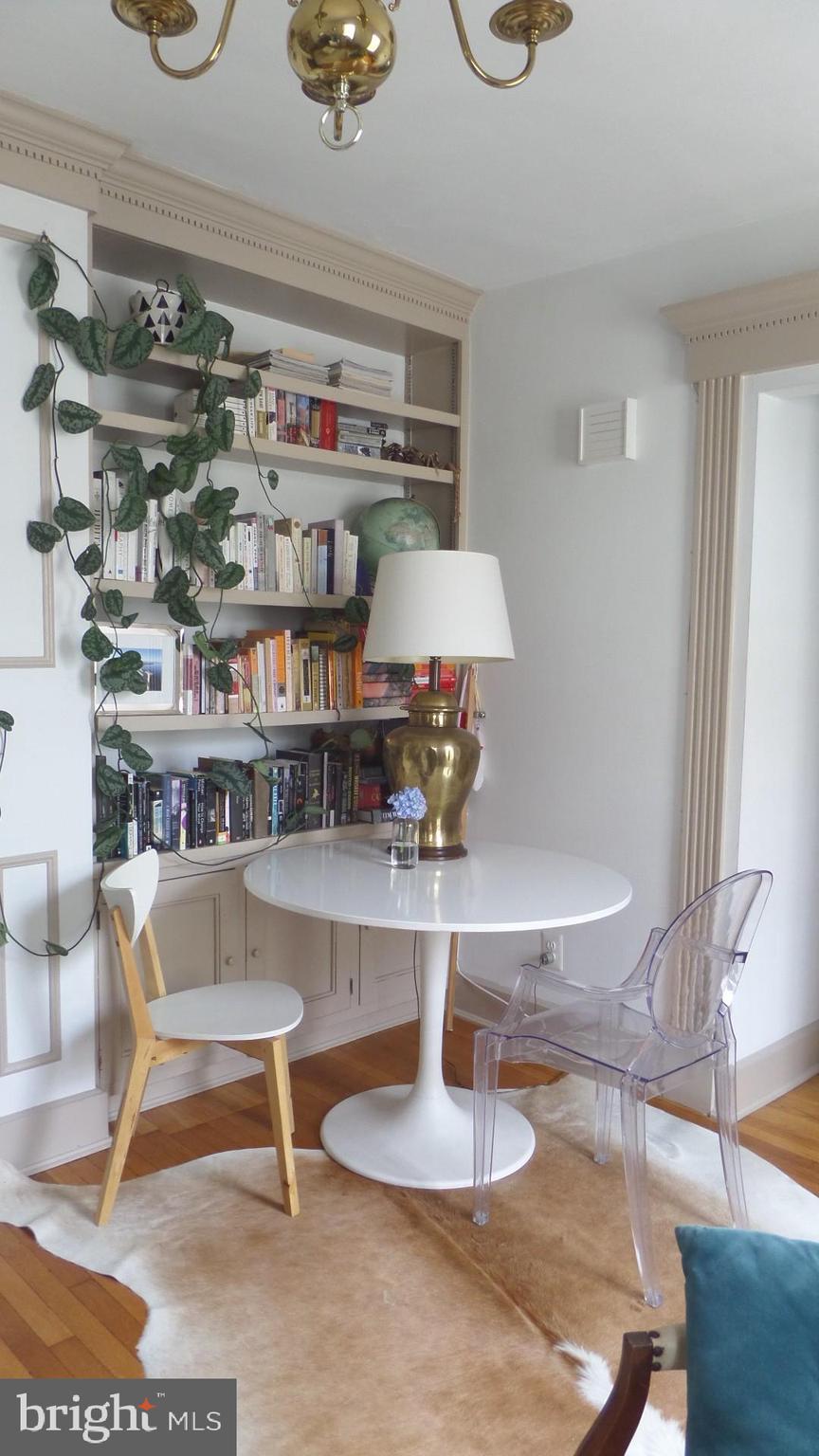 OLD TOWN - Residential Lease