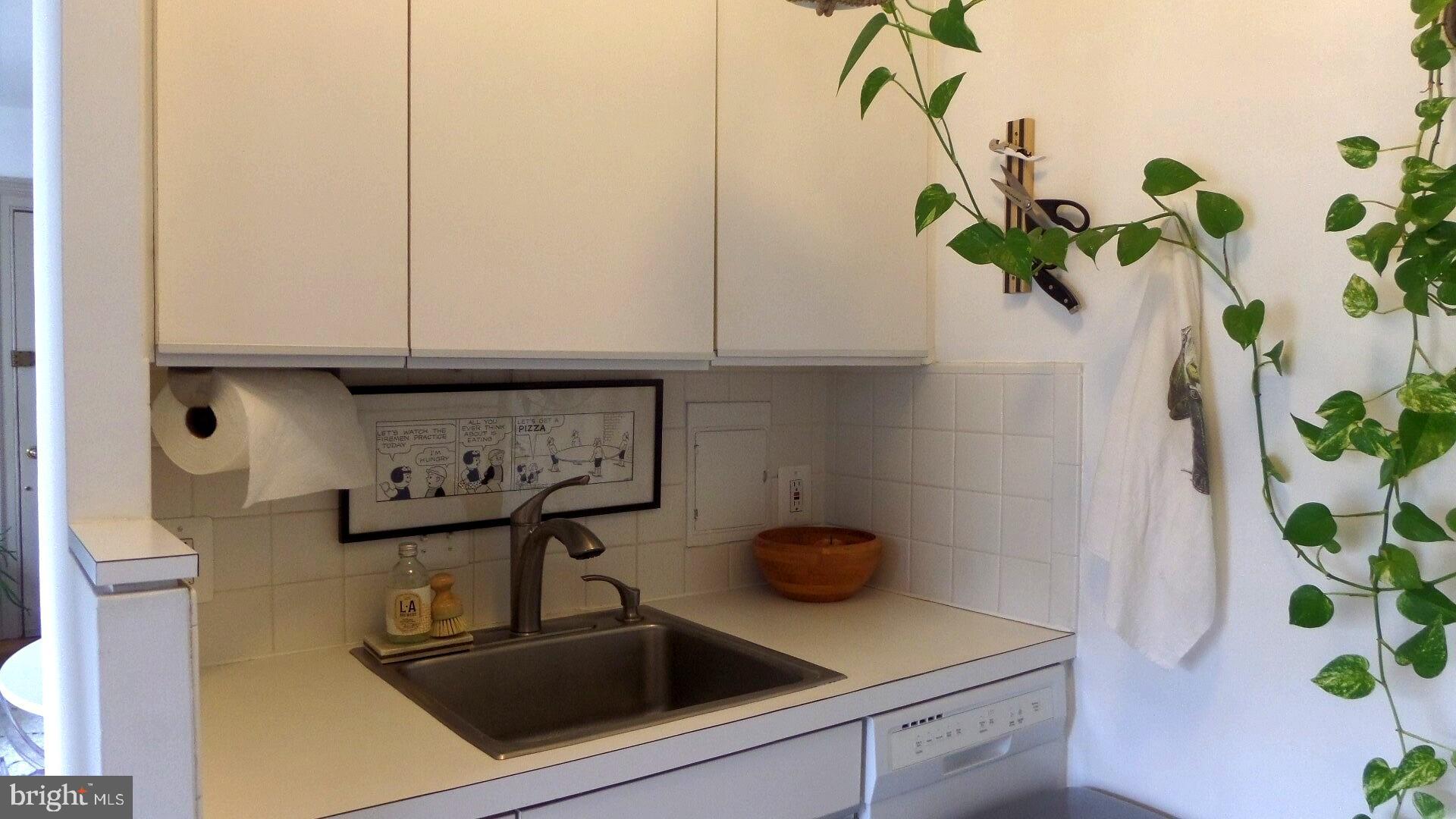 OLD TOWN - Residential Lease