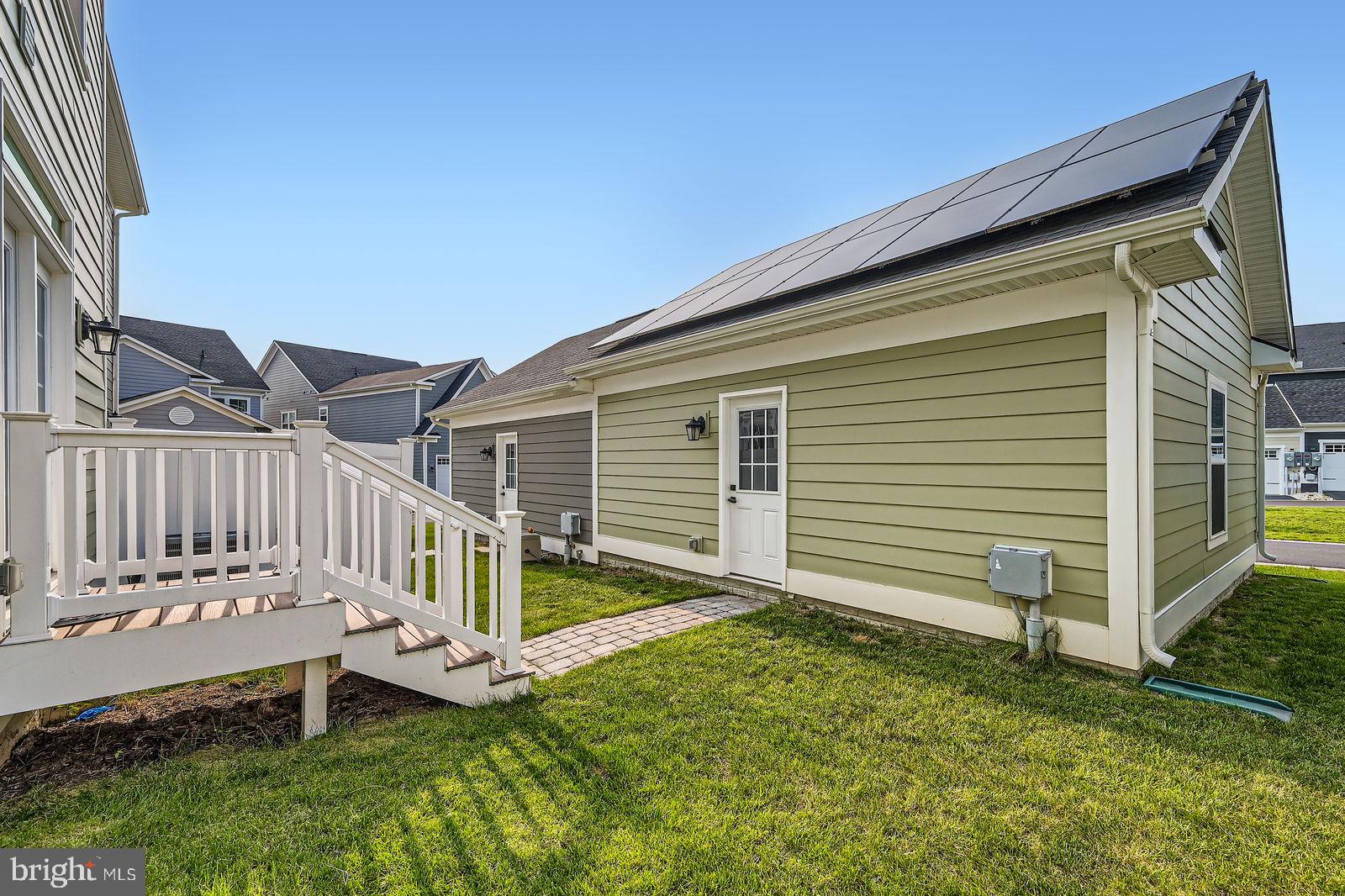 GREENLEIGH AT CROSSROADS - Residential Lease