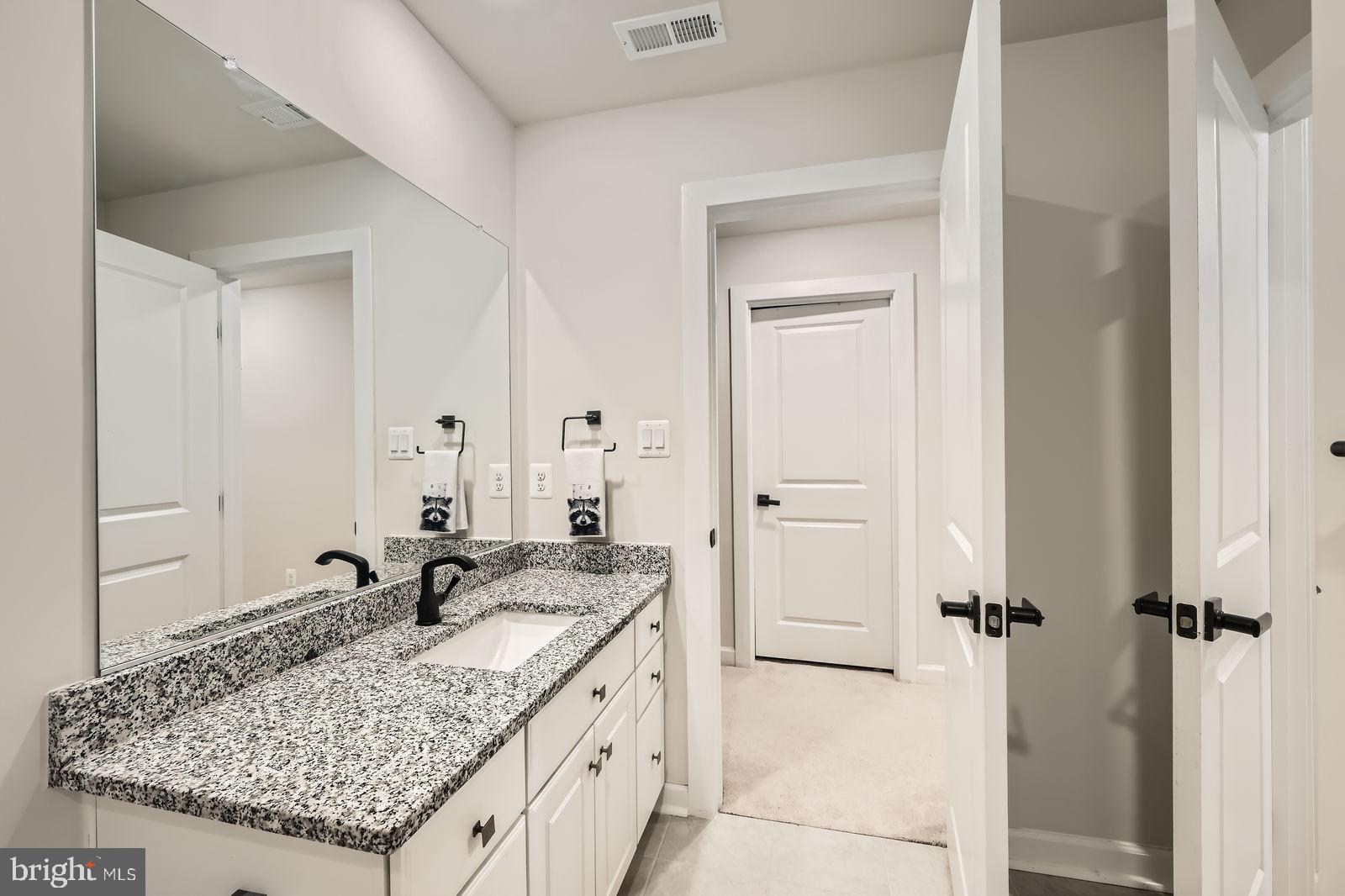GREENLEIGH AT CROSSROADS - Residential Lease