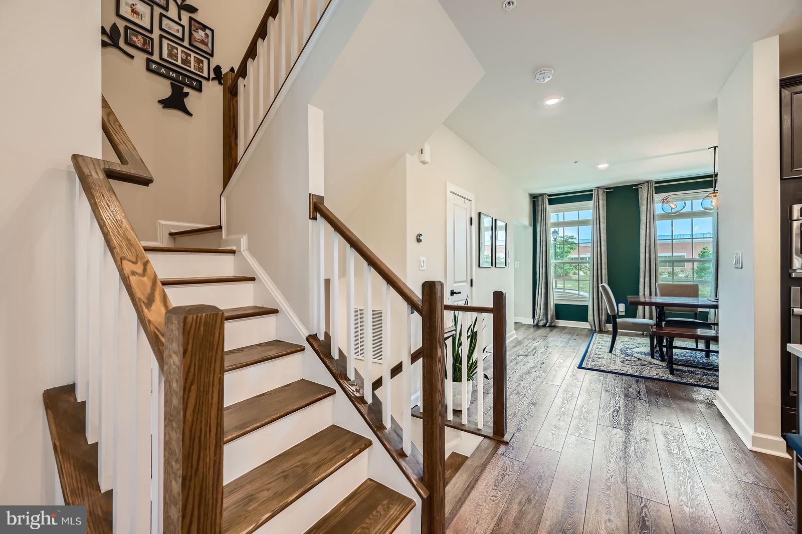 GREENLEIGH AT CROSSROADS - Residential Lease
