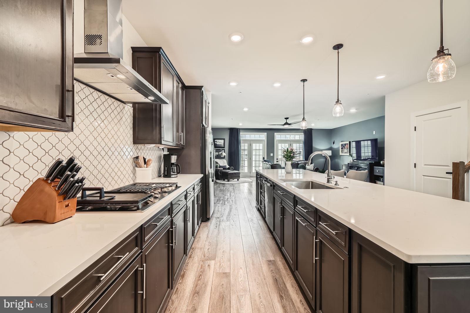 GREENLEIGH AT CROSSROADS - Residential Lease