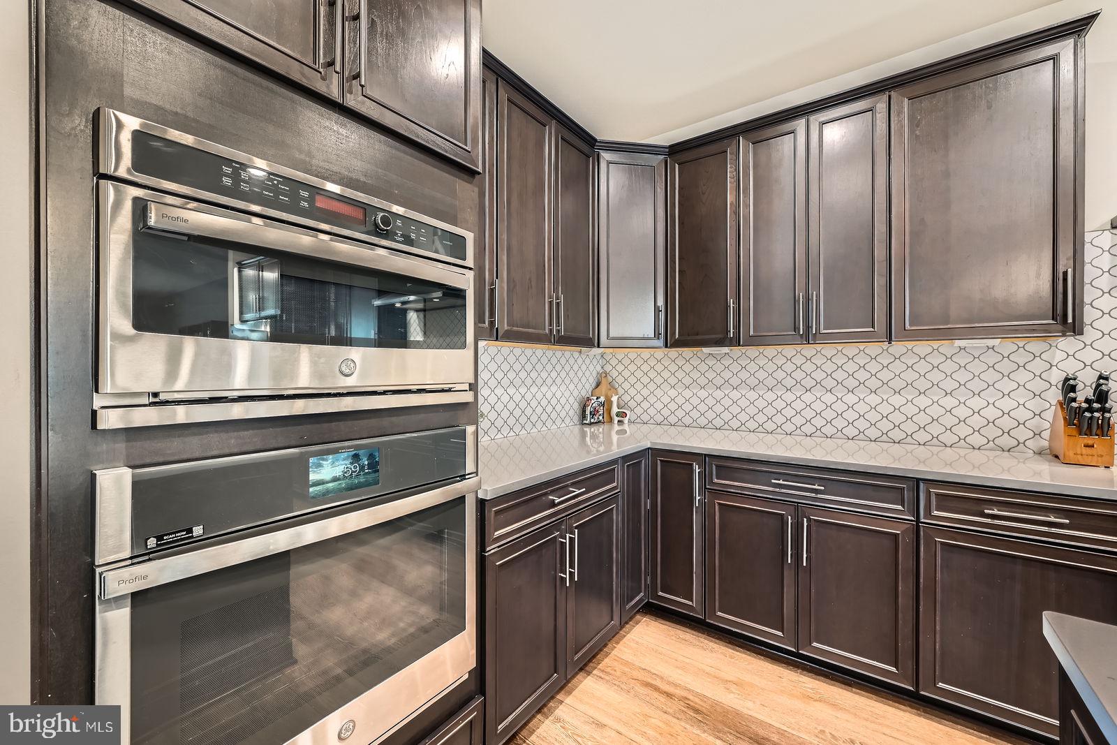 GREENLEIGH AT CROSSROADS - Residential Lease