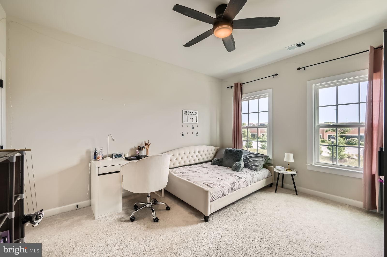 GREENLEIGH AT CROSSROADS - Residential Lease