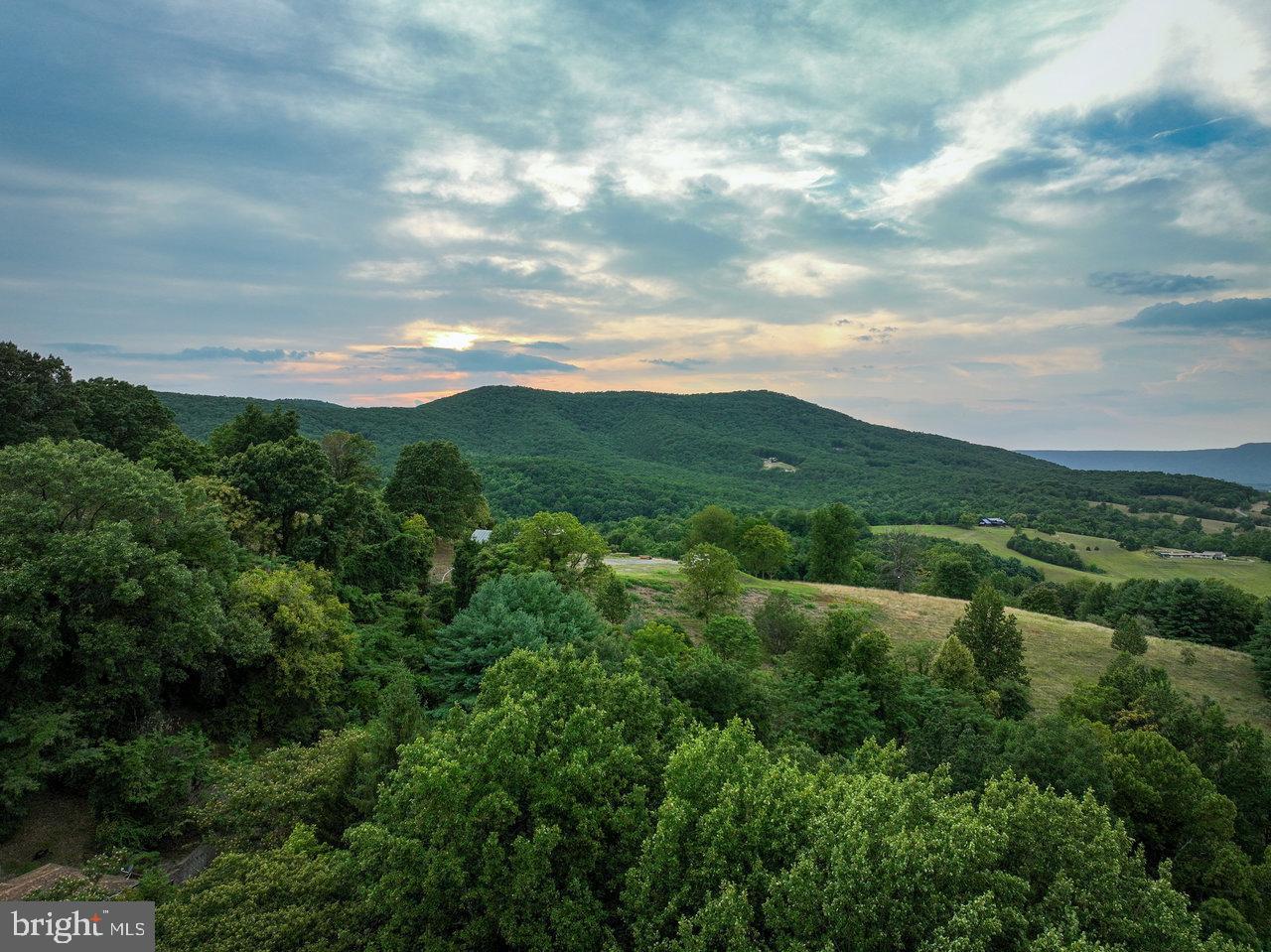 SHENANDOAH HIGHLANDS - Land