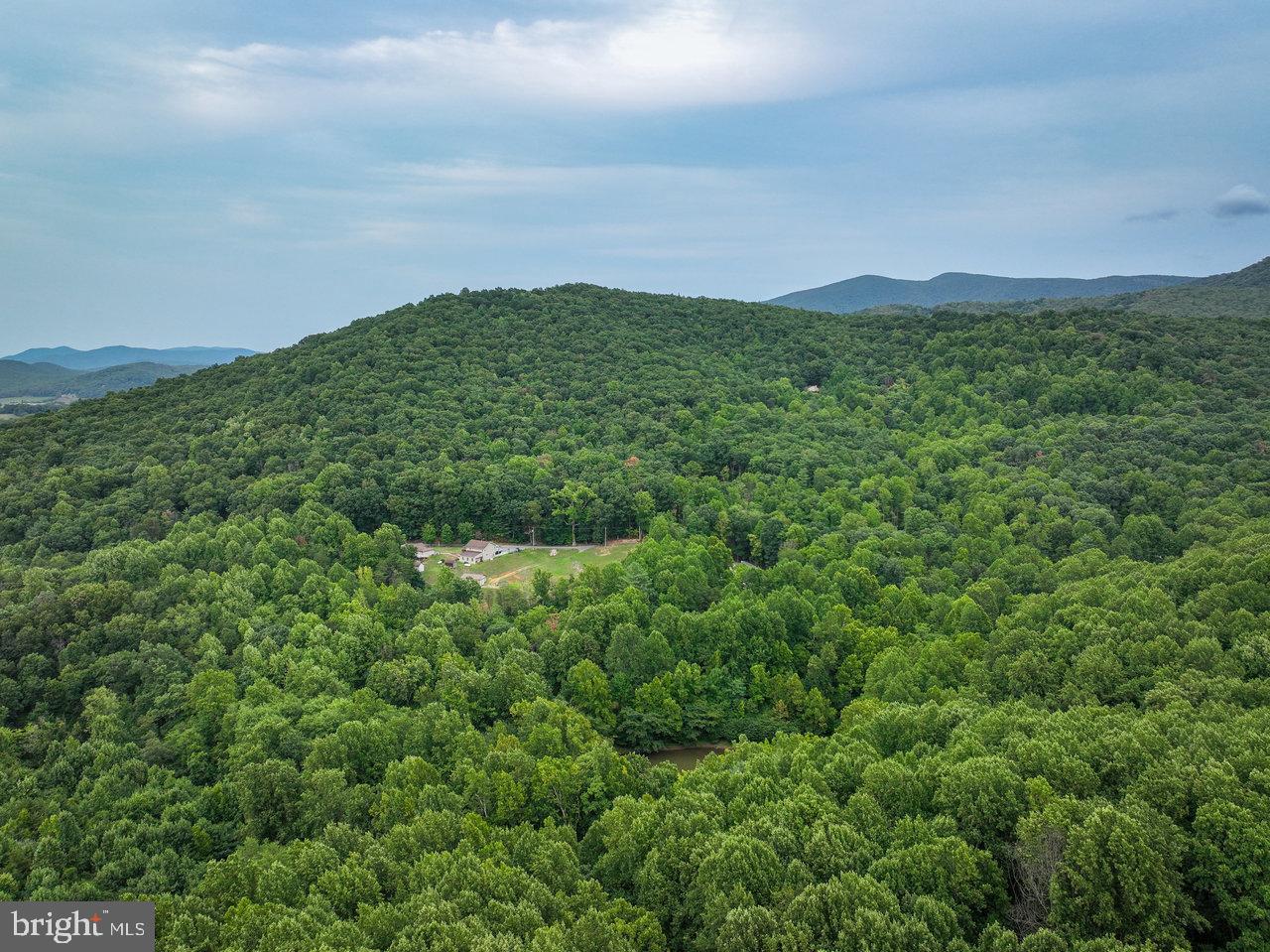 SHENANDOAH HIGHLANDS - Land