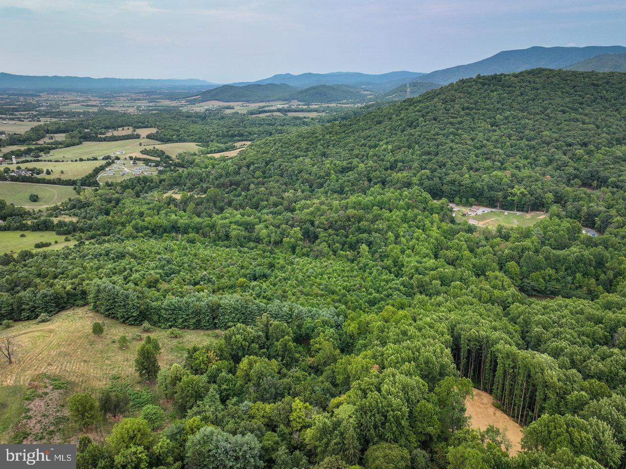 SHENANDOAH HIGHLANDS - Land