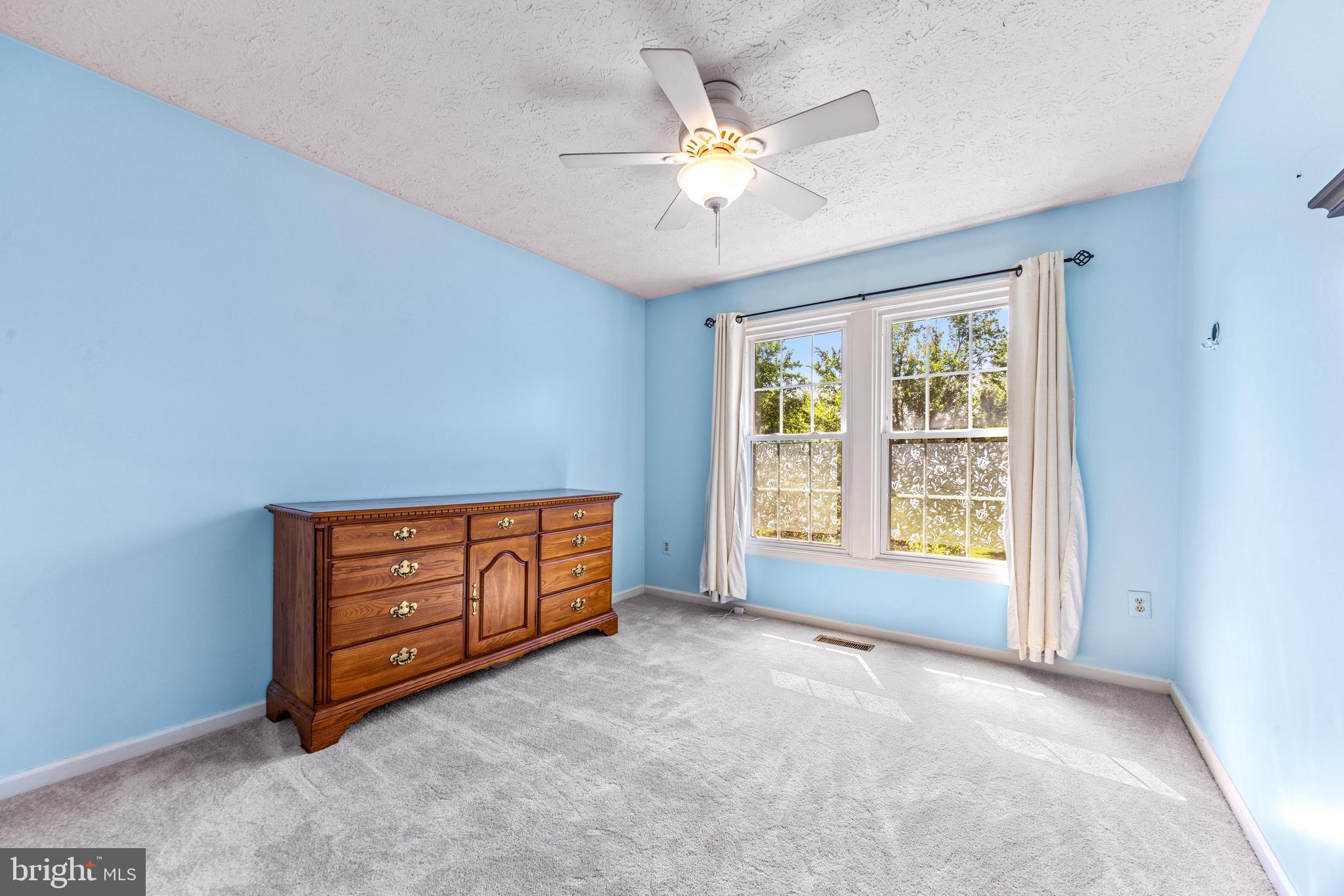 MONTGOMERY MEADOWS - Residential