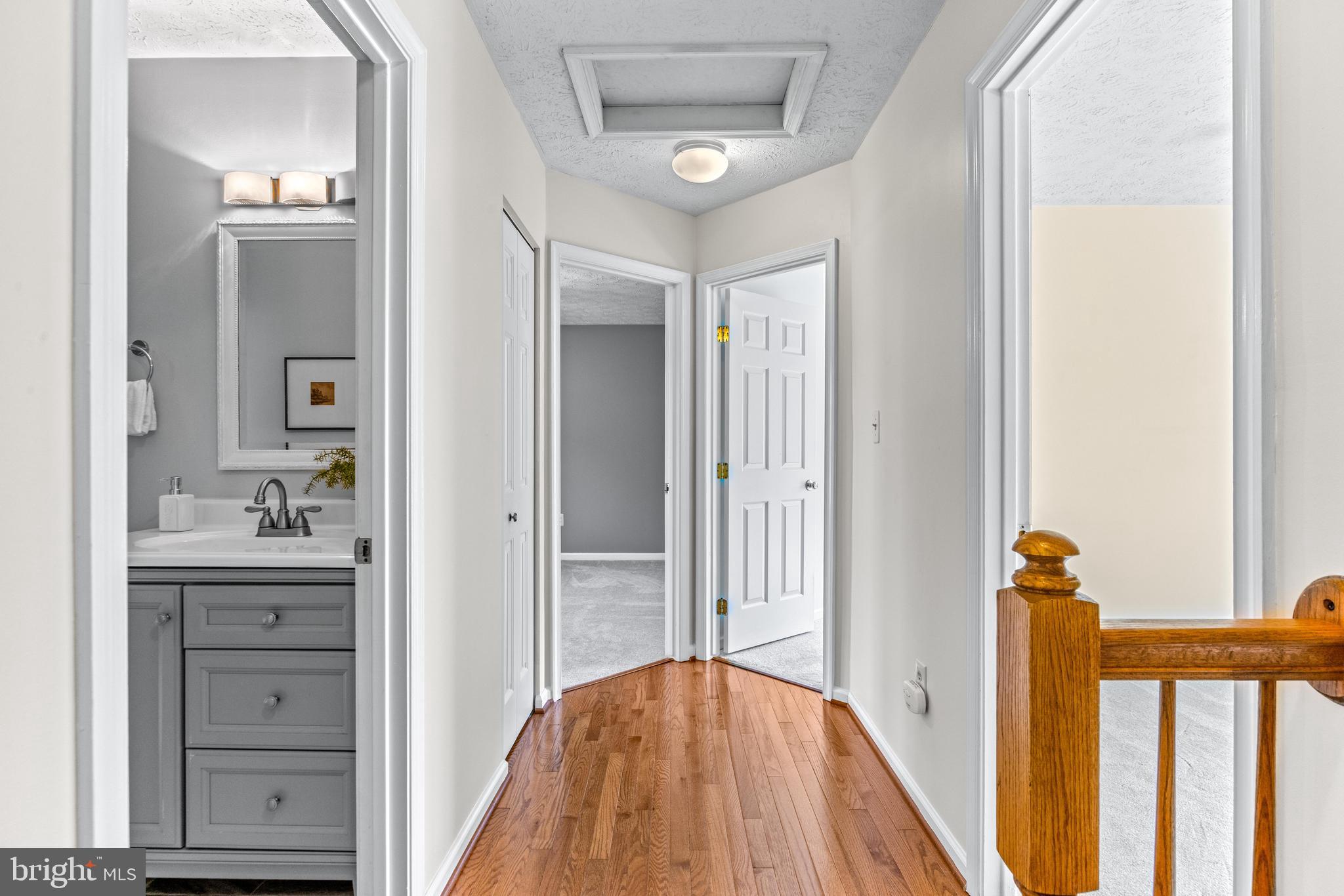 MONTGOMERY MEADOWS - Residential