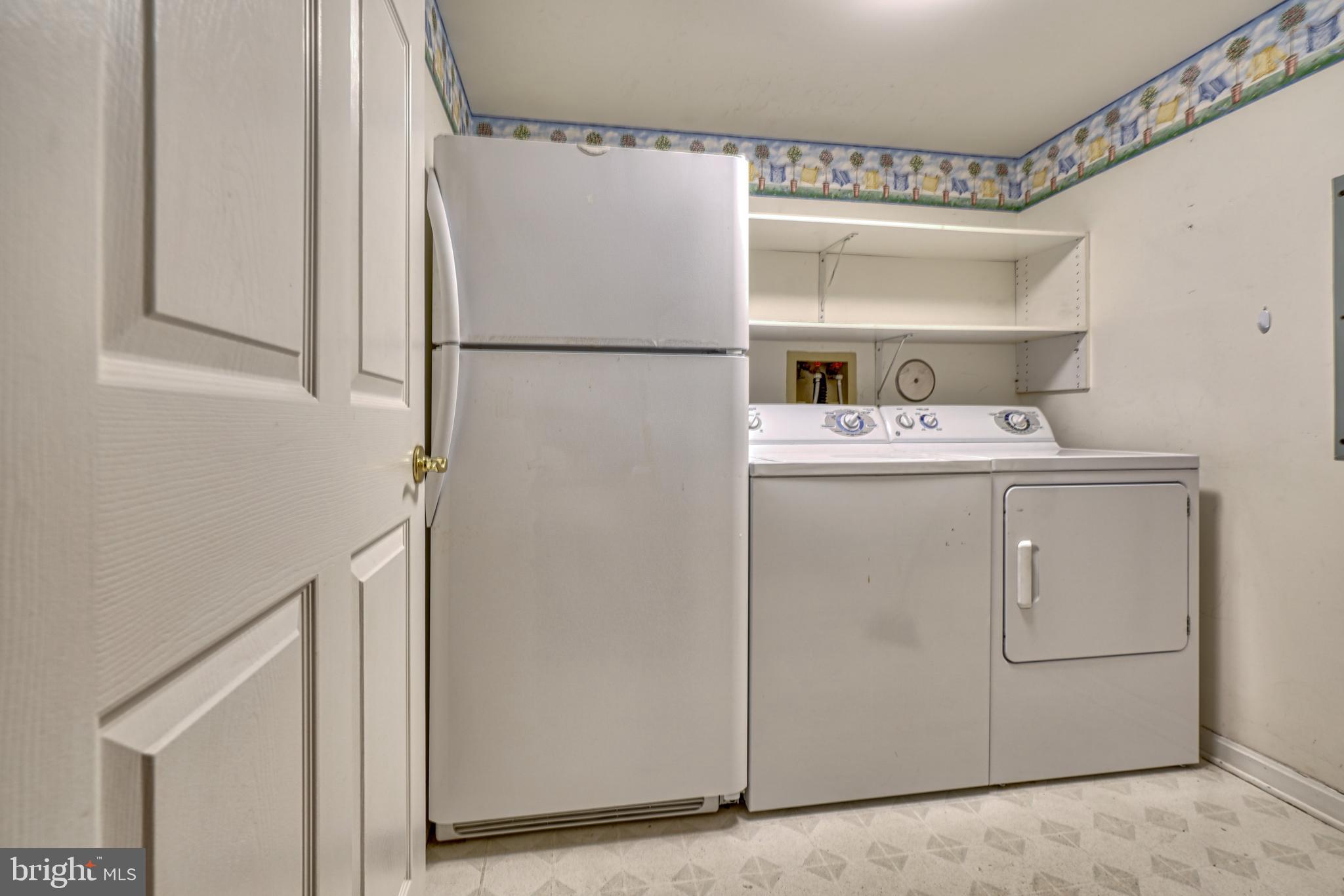 BELMONT FOREST - Residential