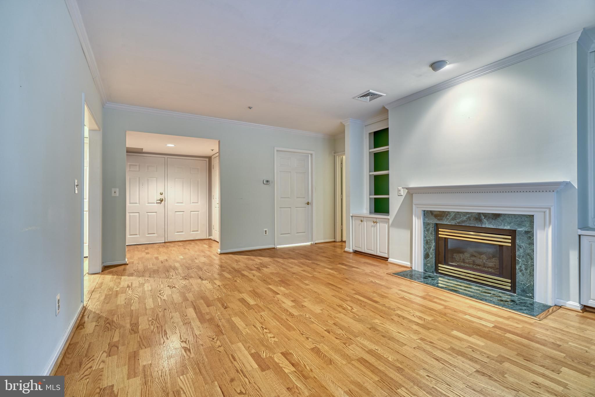 BELMONT FOREST - Residential