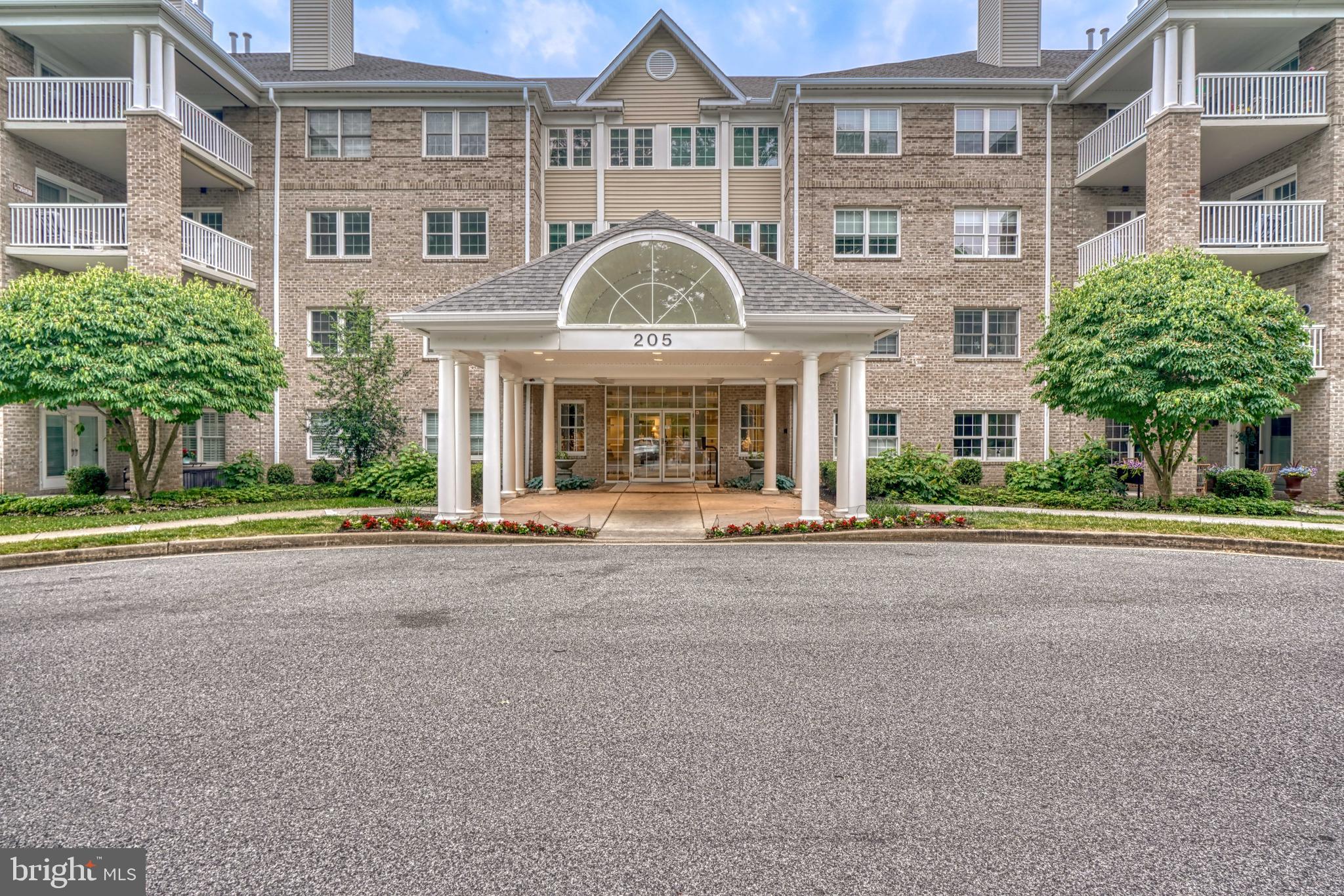 BELMONT FOREST - Residential