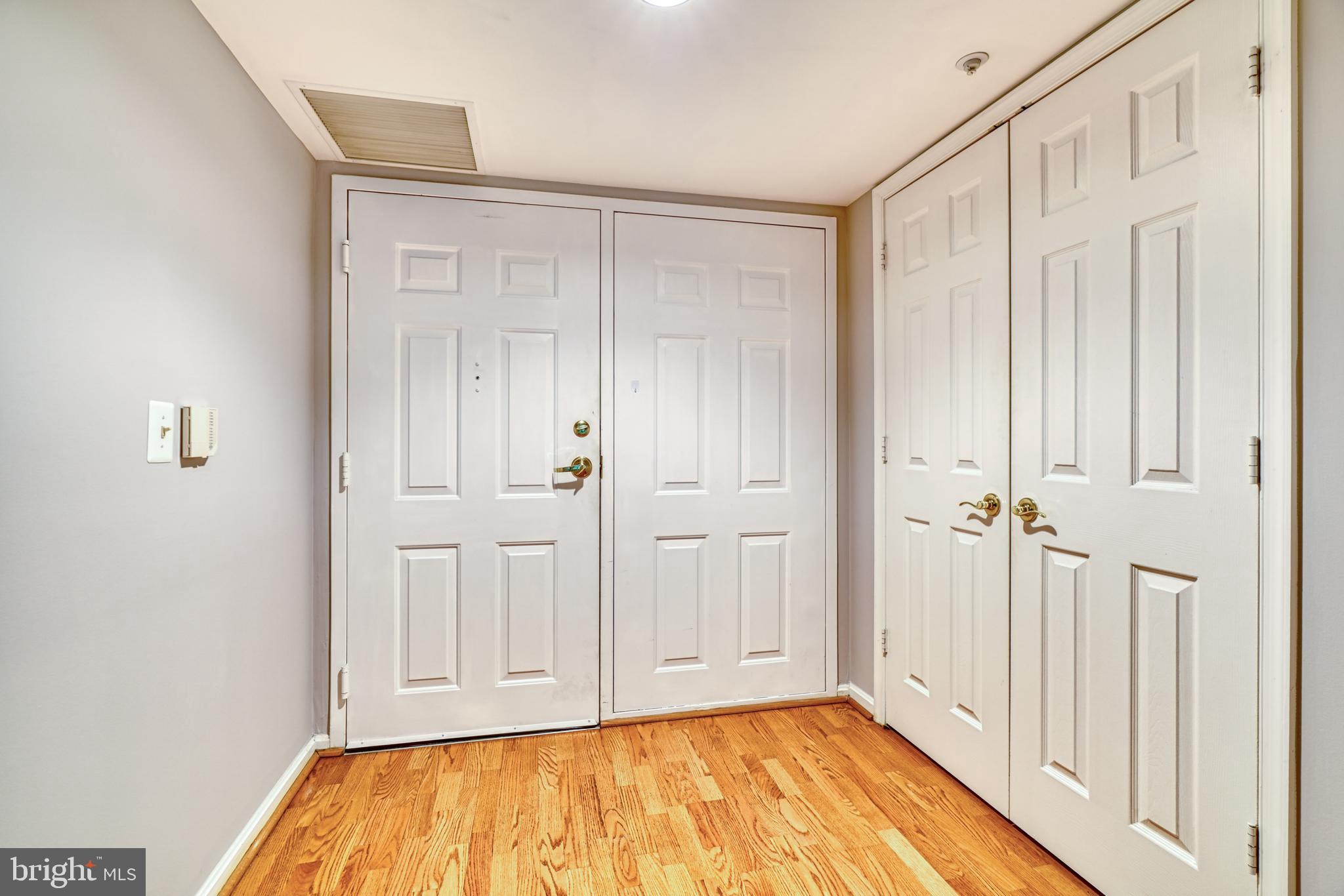 BELMONT FOREST - Residential