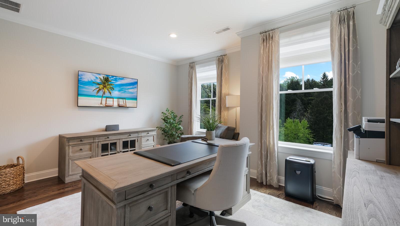 TOWNS EDGE - Residential