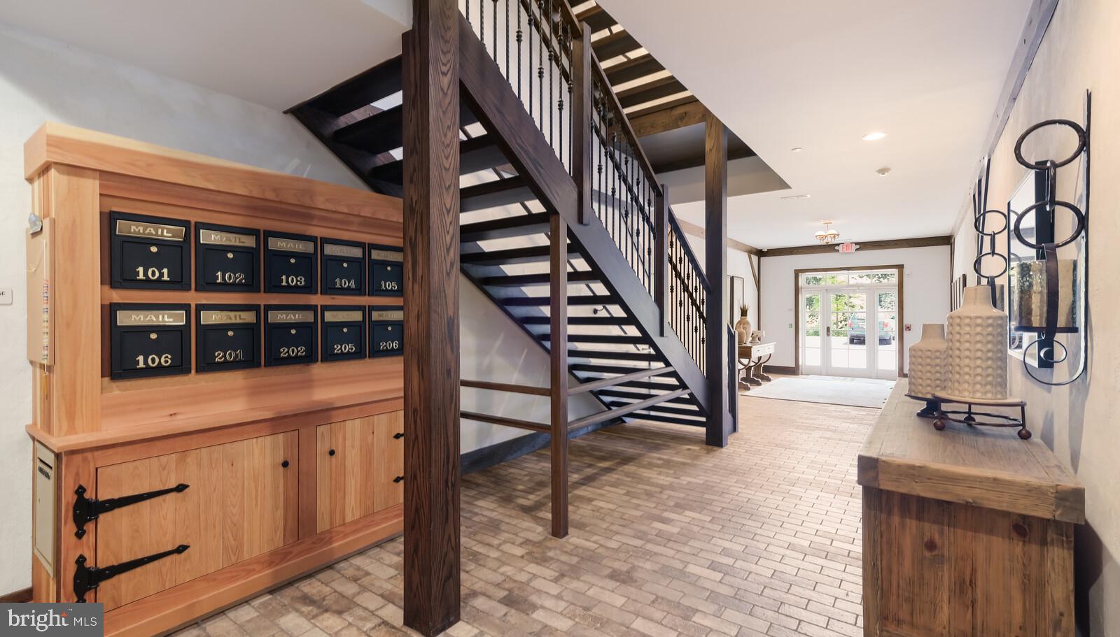 TOWNS EDGE - Residential