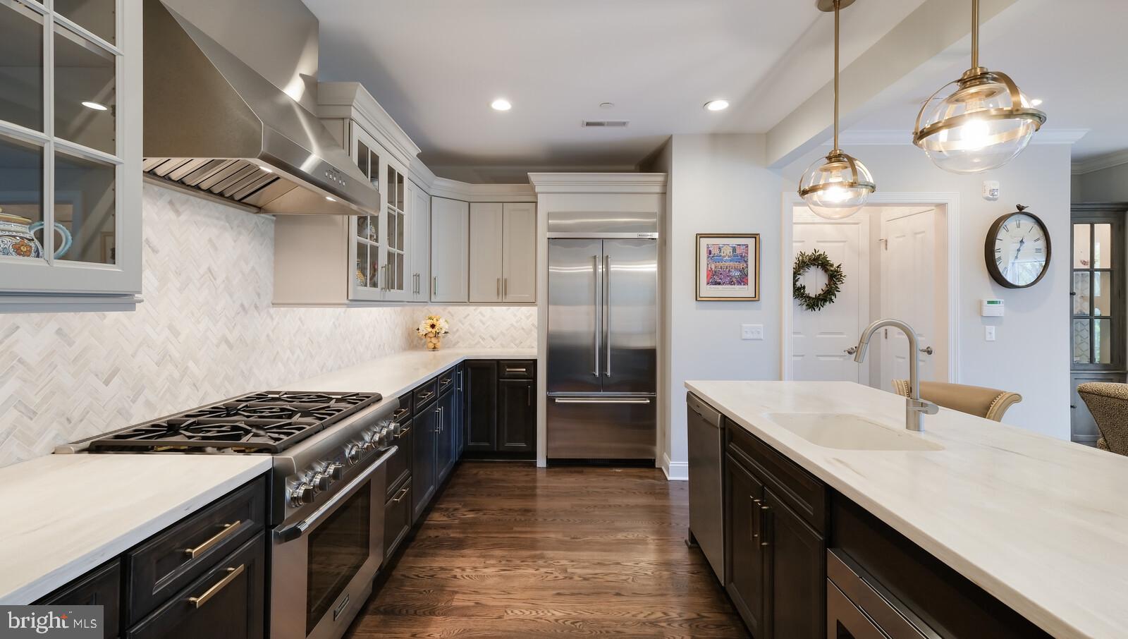 TOWNS EDGE - Residential