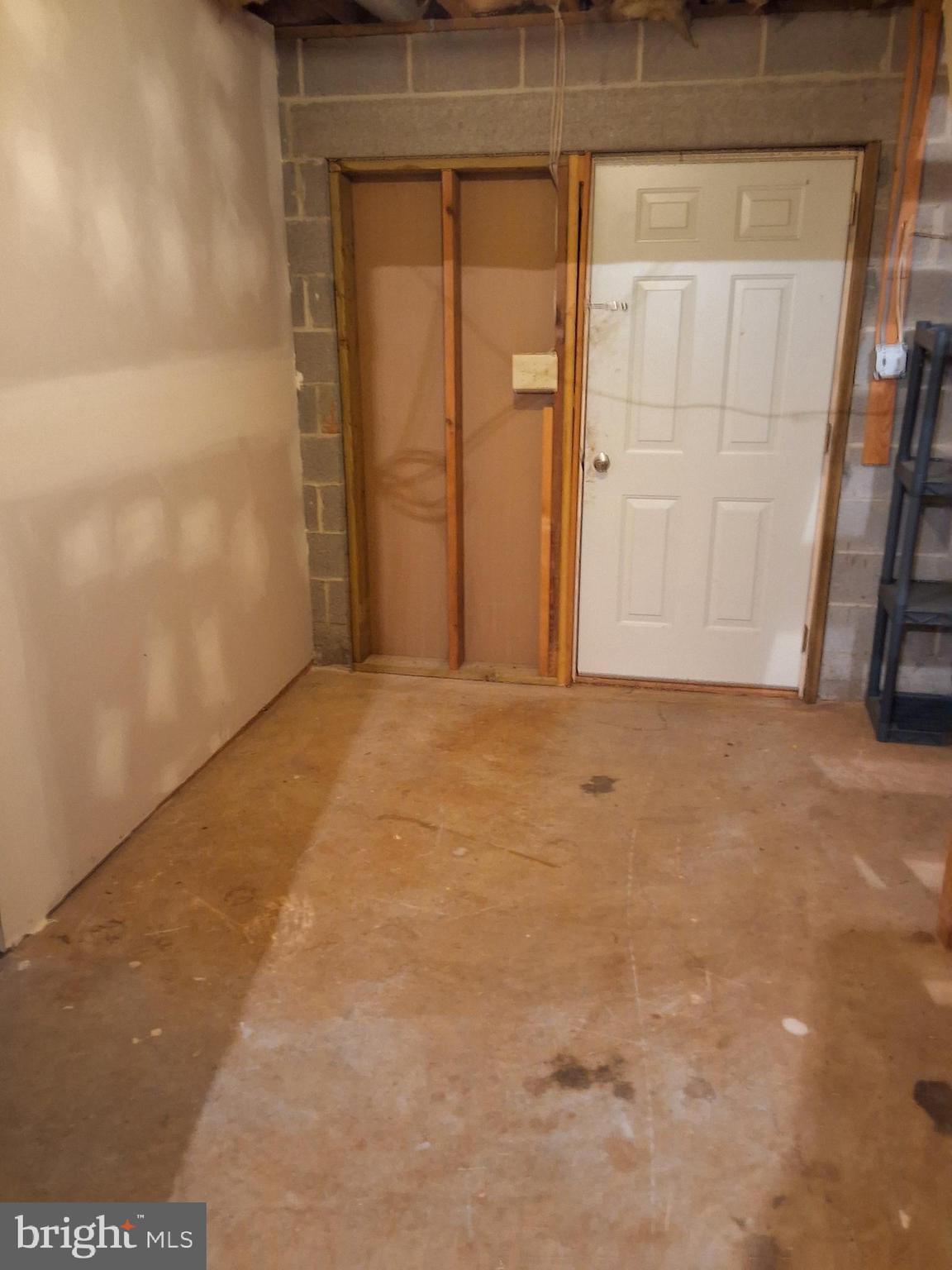 TIMOTHY J SULLIVAN - Residential