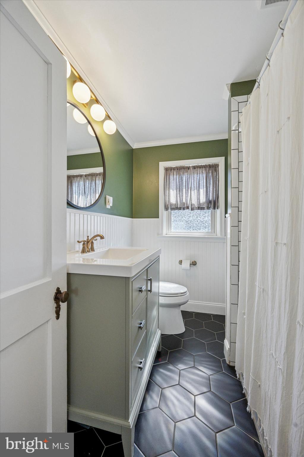 LEEDOM ESTS - Residential