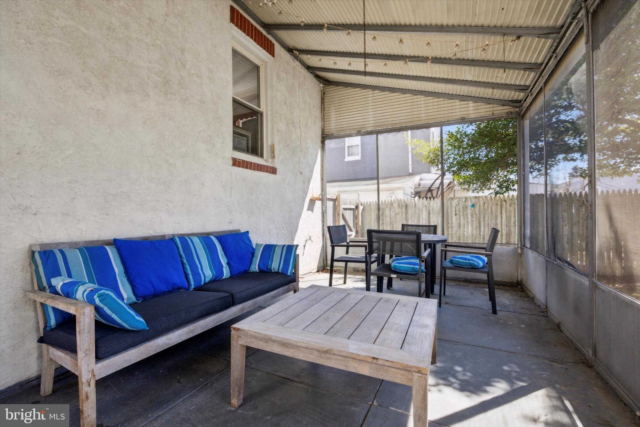 LEEDOM ESTS - Residential