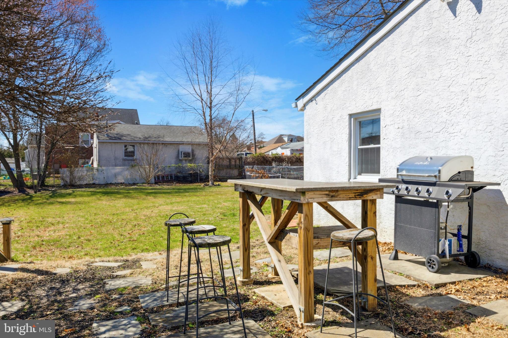 LEEDOM ESTS - Residential