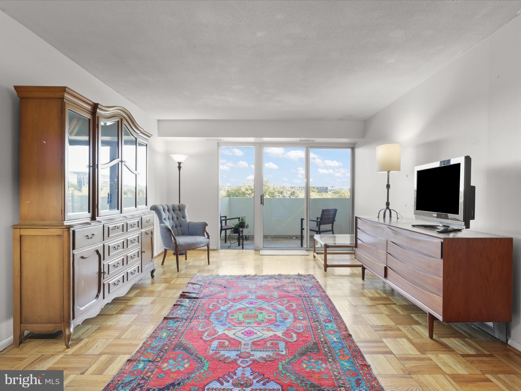 700 7TH STREET SW 516