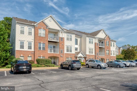 Condo For Sale - 2410 Chestnut Terrace Court #201<br/> Anne Arundel County, ODENTON, MD 21113