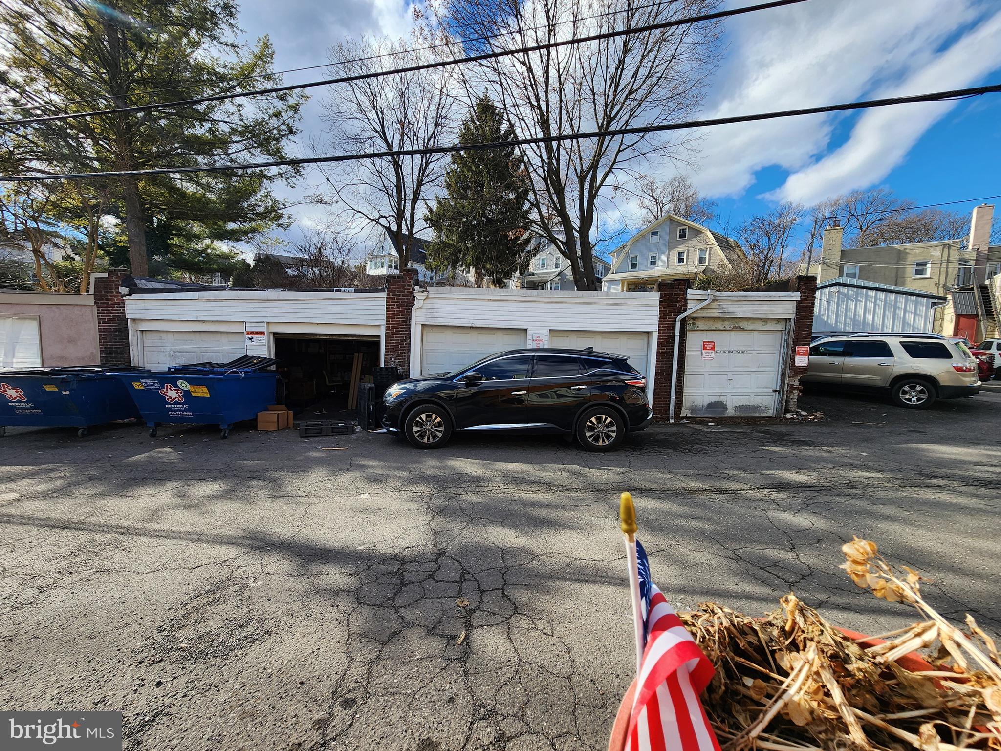 KESWICK - Commercial Sale