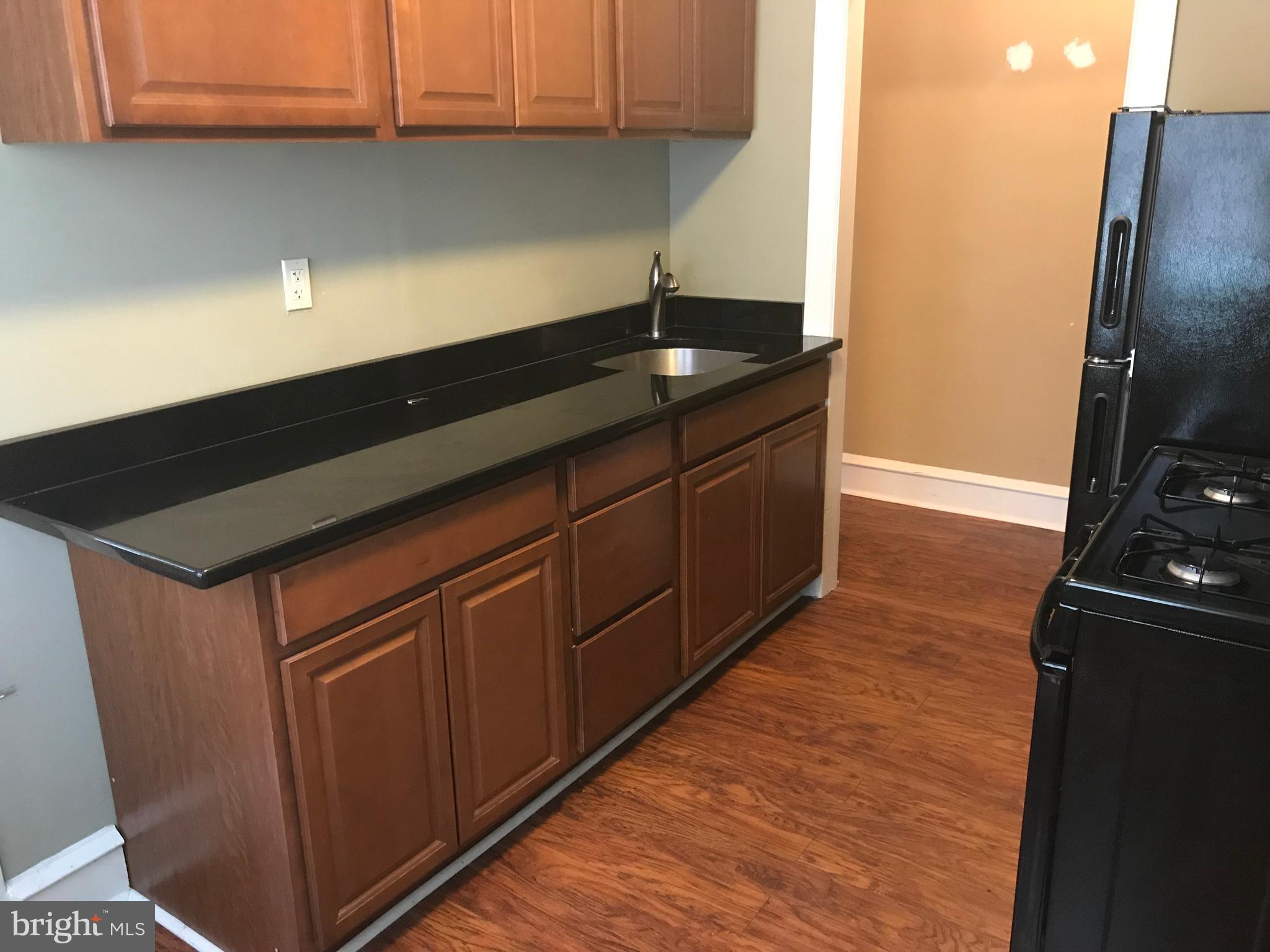 KESWICK - Commercial Sale