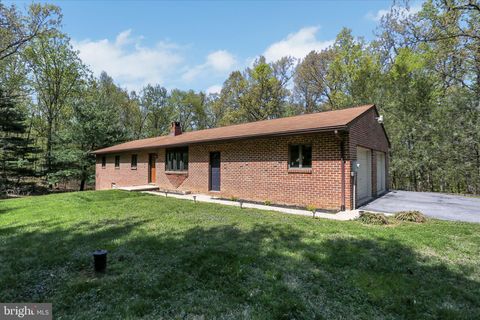 Photo of 680 Lynes Road, DILLSBURG, PA 17019 (MLS # PAYK2102036)