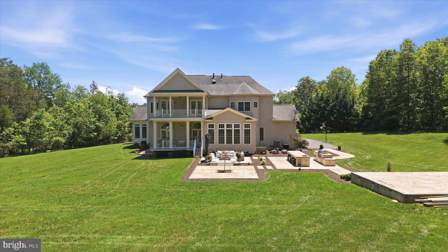 CEDAR CREST - Residential