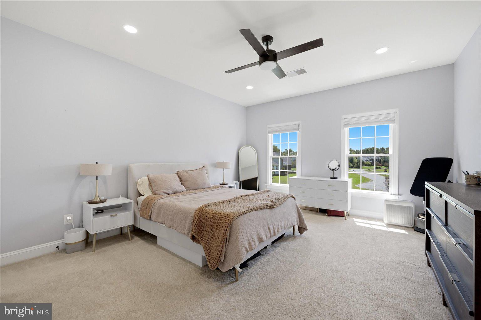 CEDAR CREST - Residential
