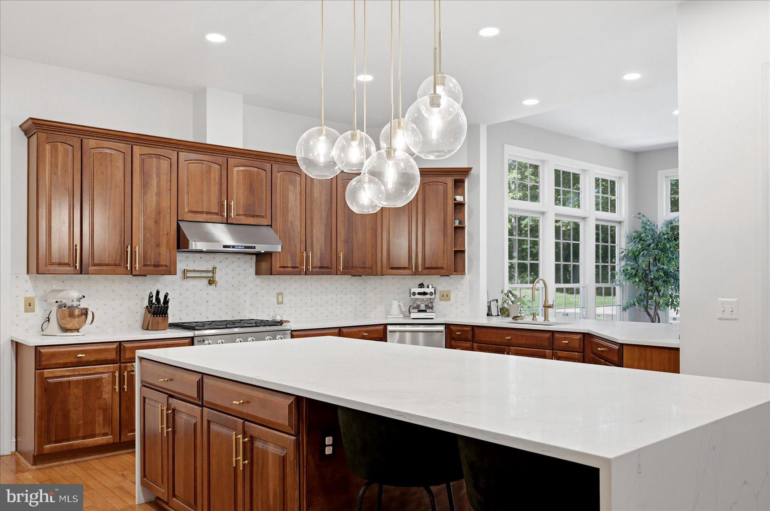 CEDAR CREST - Residential