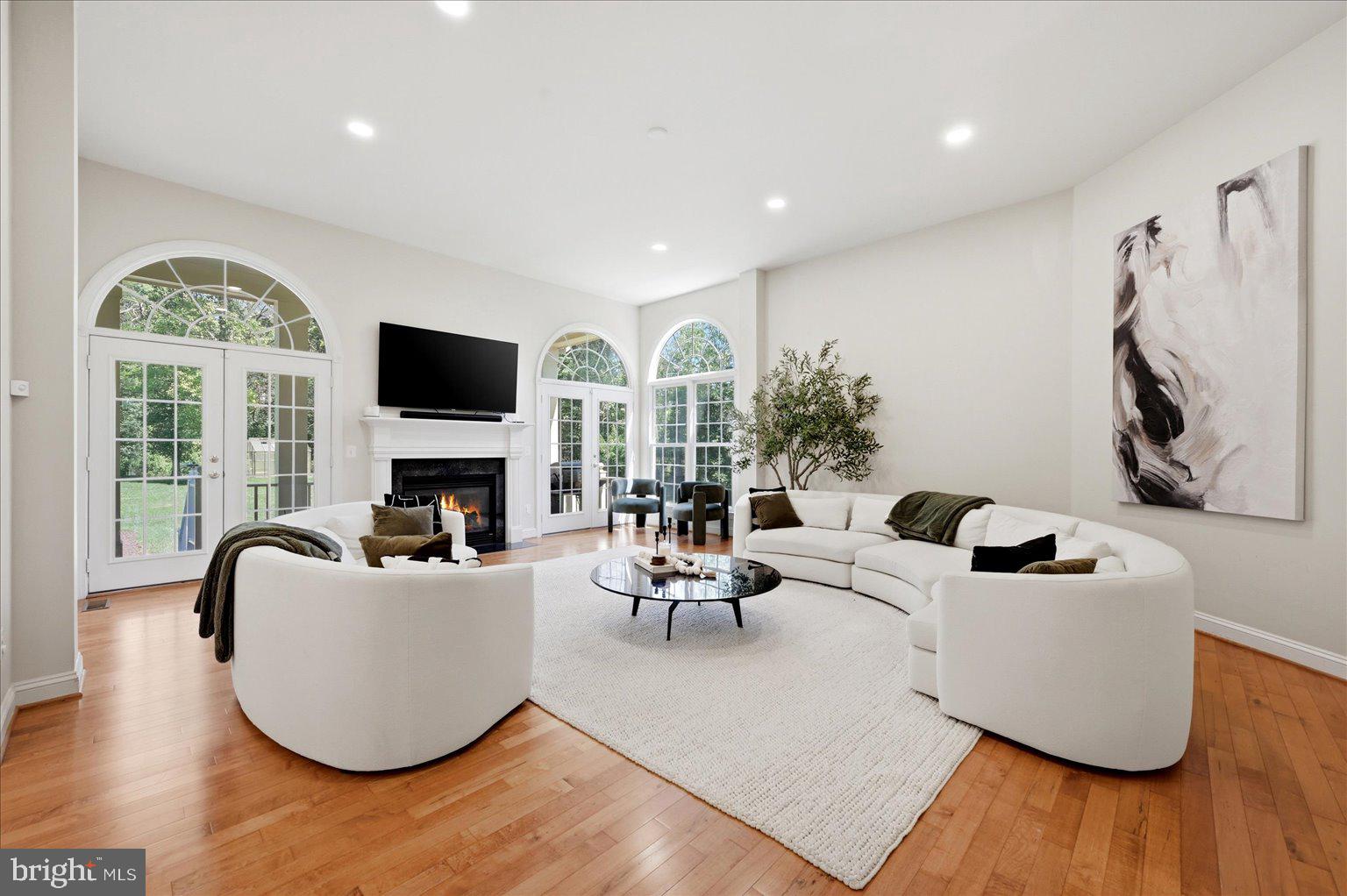 CEDAR CREST - Residential