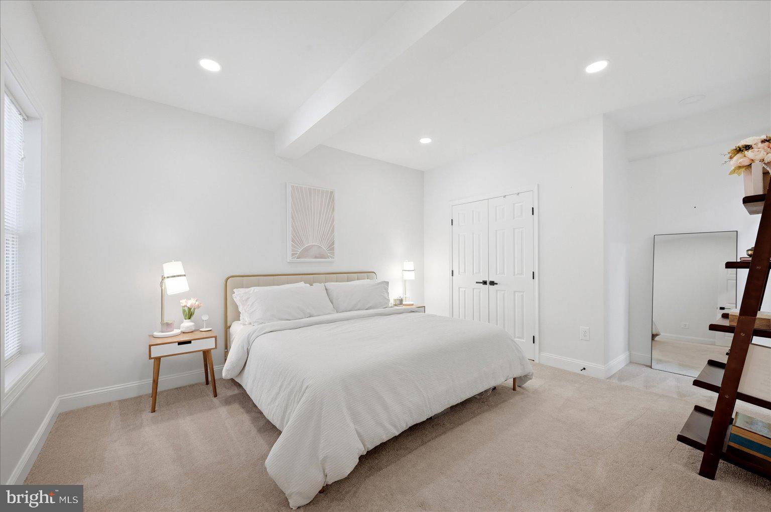 CEDAR CREST - Residential